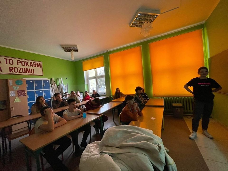 Zajęcia z uczniami I Liceum Ogólnokształcącego w Nowogardzie - Obrazek 3