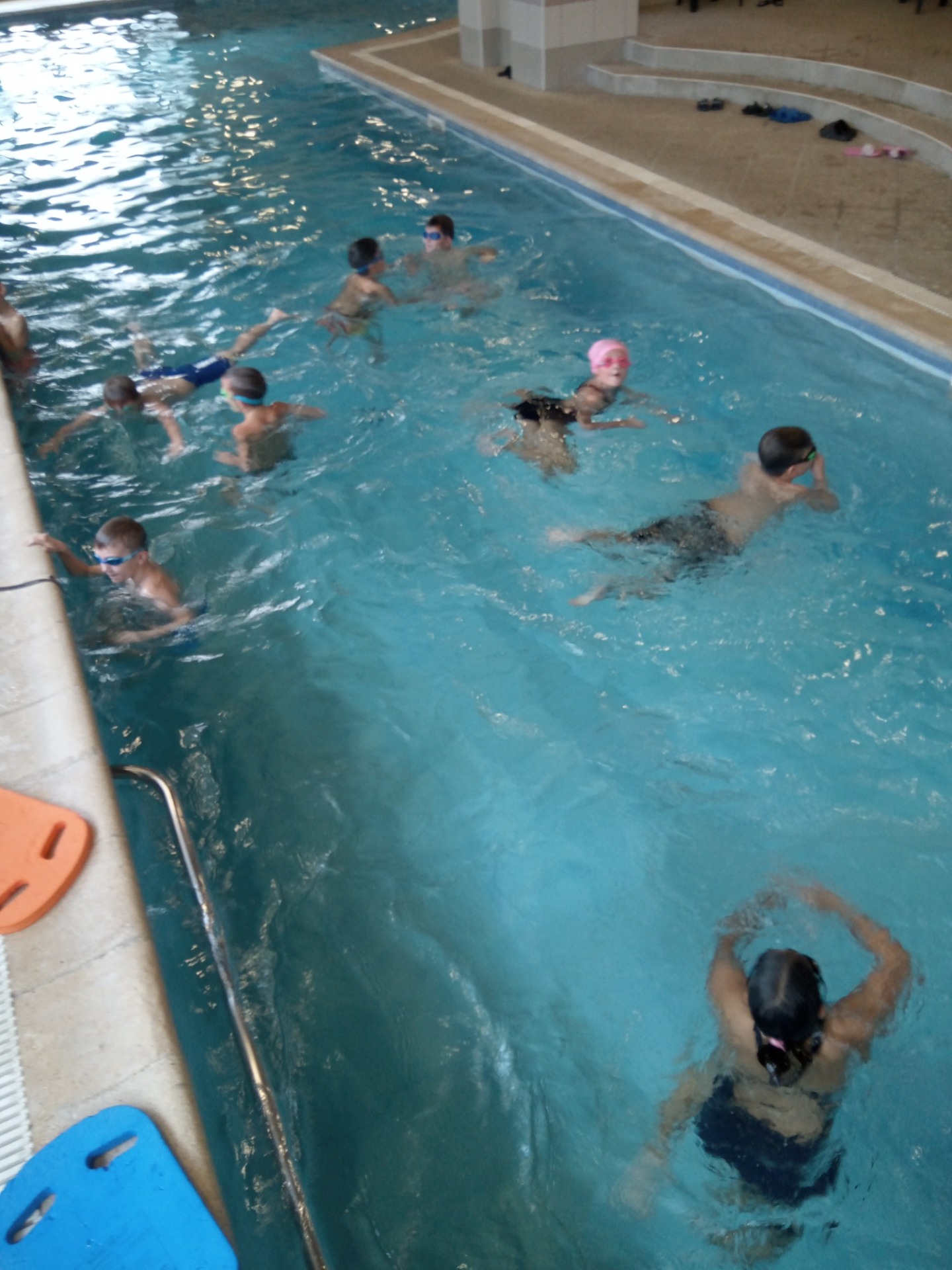 Plavecký výcvik žiakov 3. ročníka - Obrázok 3