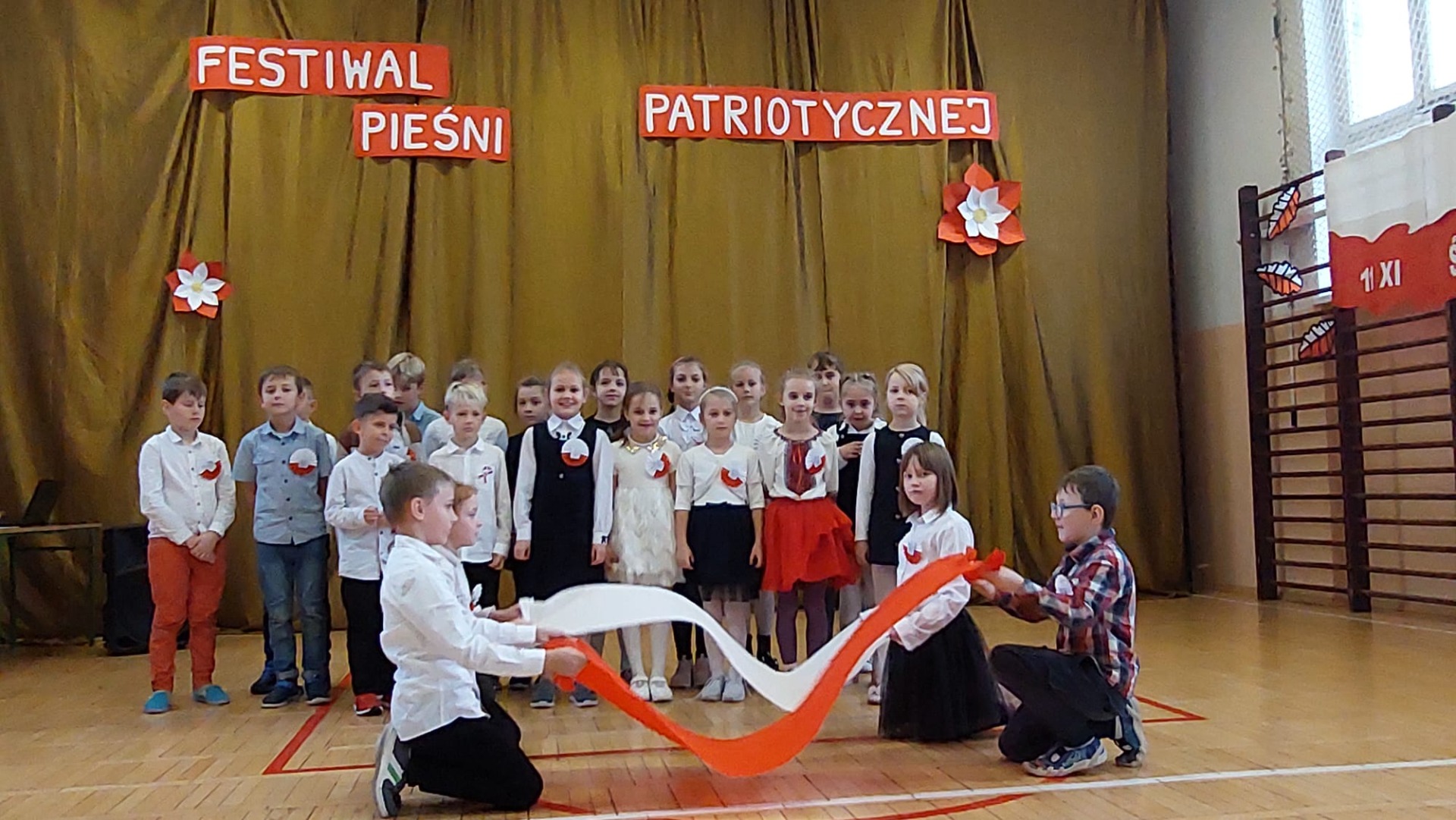 Festiwal Pieśni Patriotycznej w wykonaniu naszych uczniów