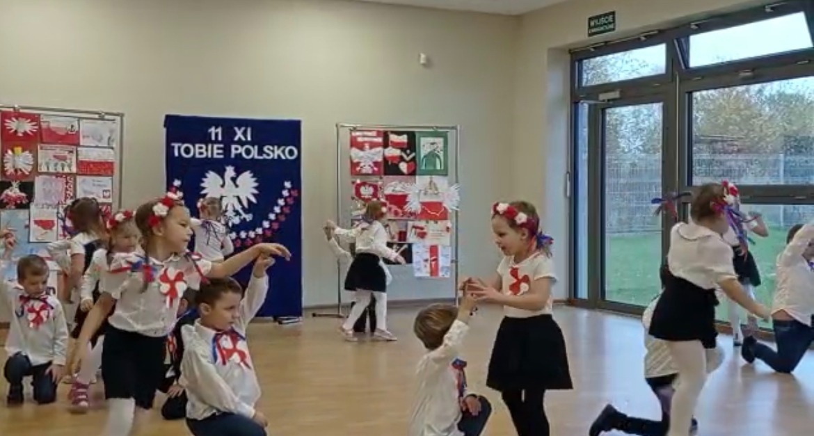 Obchody  Narodowego Święta Niepodległości  w przedszkolu. - Obrazek 3