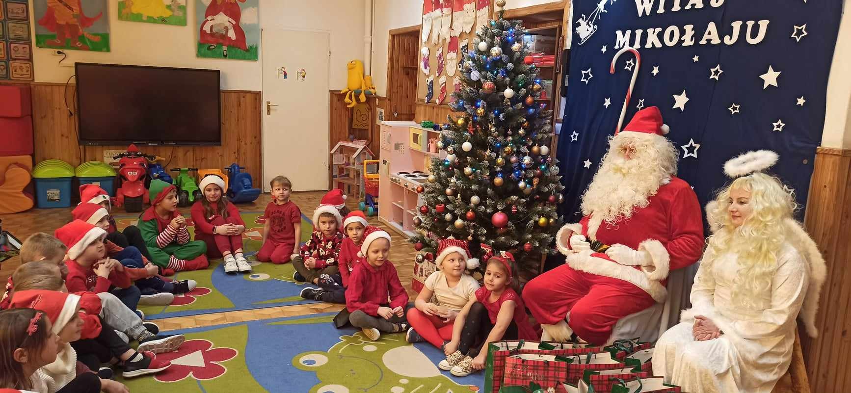 Wizyta Świętego Mikołaja w naszej szkole - Obrazek 2