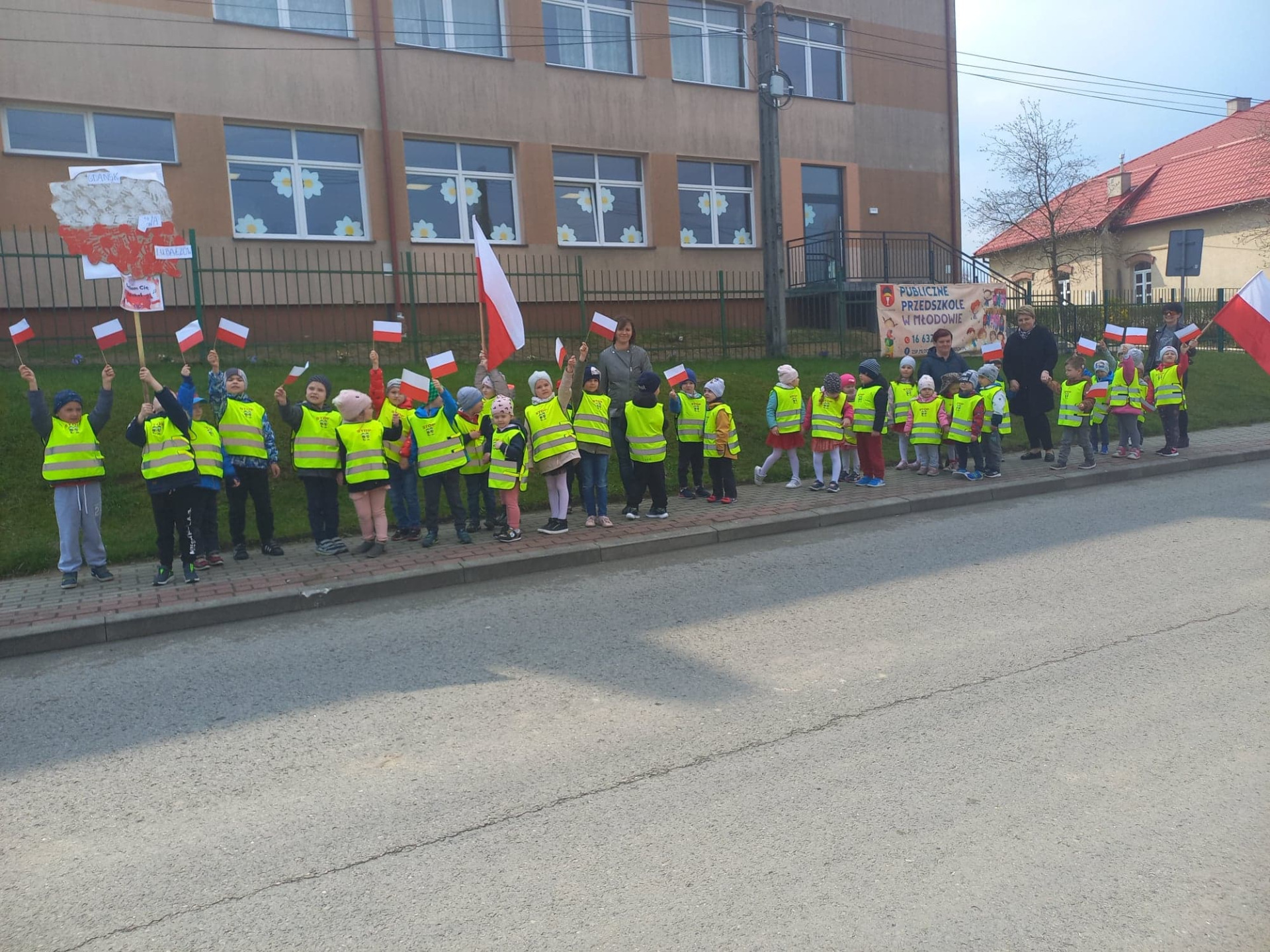 Dzień Flagi Rzeczypospolitej Polskiej  - Obrazek 3