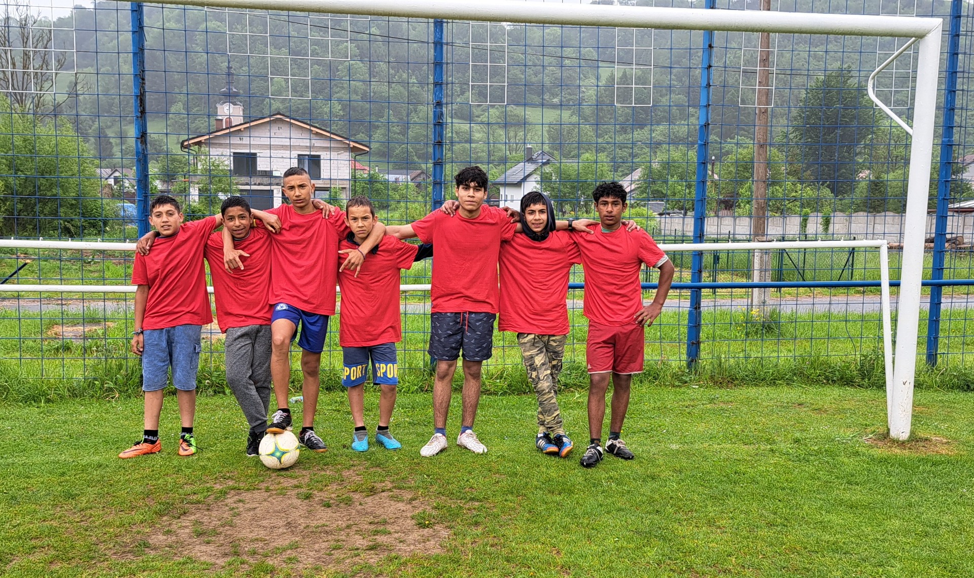 Futbalová miniliga 2023 pre deti z marginalizovaných rómskych komunít - Obrázok 1