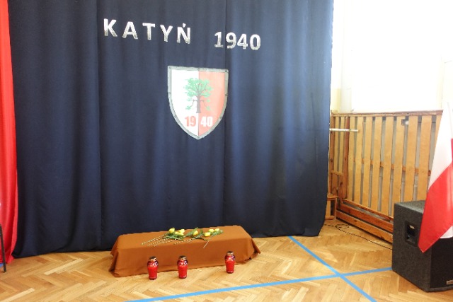 Dzień Pamięci Ofiar Zbrodni Katyńskiej - Obrazek 2